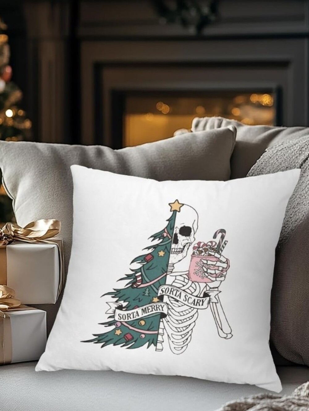 Funny Gothic‎ 'Sorta Merry Sorta Scary' Holiday Pillow Cover (1) White/Green